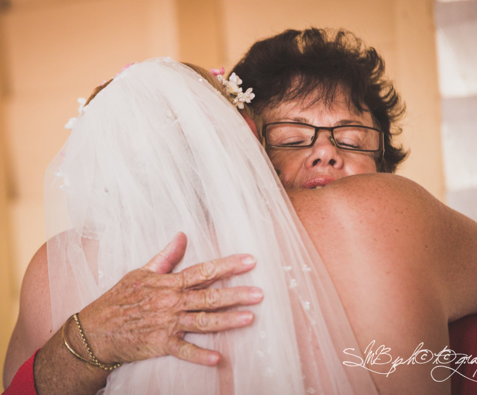 Jeannette Apaula Hunter Marriage Celebrant