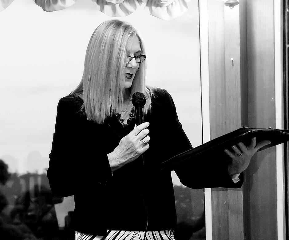 Wedding Celebrant - Gail Bowman