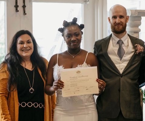 Helen Mansfield Wedding Celebrant