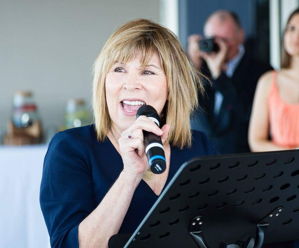 Lana James – Ceremonies with style